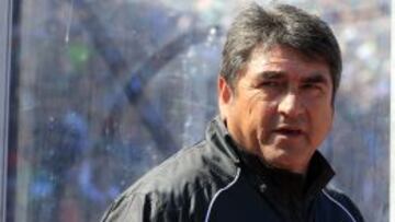 Astorga intentó cambiar el estilo de juego de Wanderers y lo pagó caro.