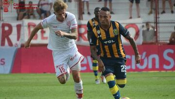 Jarlan Barrera debutó oficialmente con Rosario Central en la derrota ante Huracán.