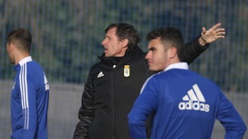 260/01/22 ENTRENAMIENTO REAL OVIEDO
 CUCO ZIGANDA