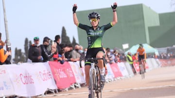 Luc¨ªa Gonz¨¢lez, campeona de Espa?a de ciclocross