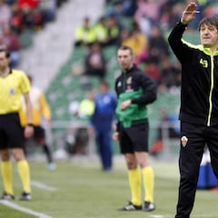 Pacheta descarta a Neyder y llama a filas a Nacho Ramón, del filial