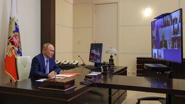 Russian President Vladimir Putin chairs a meeting with members of the Security Council via a video link at the Novo-Ogaryovo state residence outside Moscow, Russia September 2, 2022. Sputnik/Gavriil Grigorov/Pool via REUTERS ATTENTION EDITORS - THIS IMAGE WAS PROVIDED BY A THIRD PARTY.