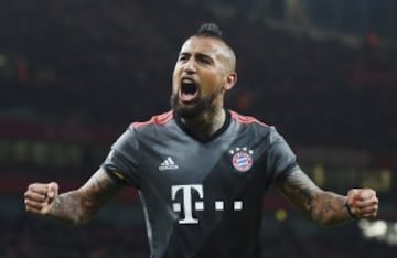 El show de Vidal en la goleada del Bayern sobre Arsenal