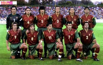 Una selección plagada de figuras como Luis Figo, Rui Costa y Joao Pinto se quedó eliminada de la Copa del Mundo de Francia 1998, luego de terminar en tercer lugar en su grupo, por debajo de Alemania y Ucrania tras empatar en un polémico partido ante los teutones en Berlín, un duelo en el que los lusos se quedaron con uno menos cuando iban ganando 1-0.