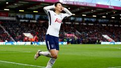 BOURNEMOUTH, ENGLAND - MARCH 11:  Heung-Min Son of Tottenham Hotspur celebrates after scoring his sides third goal during the Premier League match between AFC Bournemouth and Tottenham Hotspur at Vitality Stadium on March 11, 2018 in Bournemouth, England.