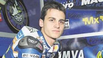 <b>SIN SUERTE. </b>Gadea, que partía con la pole, se fue al suelo.