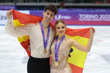 La otra pareja de danza española, compuesta por la madrileña de 21 años y el ruso de 25, tendrá los mismos horarios que Smart y Dieck. Lunes 9 desde las 19:20 la danza rítmica y miércoles 11 la danza libre a partir de las 19:30.