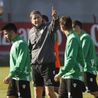 El día de Miki... Y Pepe Mel