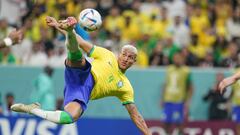 DOHA, QATAR - NOVEMBER 24: Richarlison of Brazil scores during the FIFA World Cup Qatar 2022 group G match between Brazil and Serbia at Lusail Stadium on November 24, 2022 in Doha, Qatar. (Photo by Florencia Tan Jun/PxImages/Icon Sportswire via Getty Images)