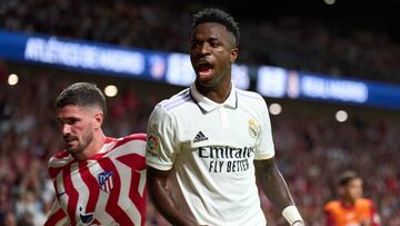 MADRID, SPAIN - SEPTEMBER 18: Vinicius Junior of Real Madrid reacts during the LaLiga Santander match between Atletico de Madrid and Real Madrid CF at Civitas Metropolitano Stadium on September 18, 2022 in Madrid, Spain. (Photo by Angel Martinez/Getty Images)