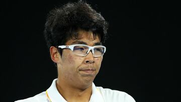 Chung's rackets lost in transit to Indian Wells