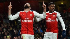 Giroud sees 2017 in with inspirational scorpion kick