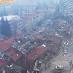 Vídeos: Los estragos del sismo de 7.8 en Turquía, hay más de 3 mil muertos