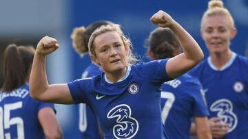 LONDON, ENGLAND - NOVEMBER 20: Erin Cuthbert of Chelsea celebrates after scoring her team's second goal during the FA Women's Super League match between Chelsea and Tottenham Hotspur at Stamford Bridge on November 20, 2022 in London, England. (Photo by Harriet Lander - Chelsea FC/Chelsea FC via Getty Images )