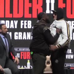 Es el combate del año y empieza así: atentos al lío en la presentación del Wilder vs. Fury