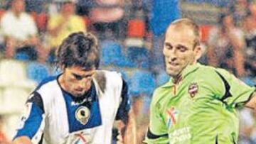 <b>PARA OLVIDAR. </b>El Levante quiere lavar la triste imagen que ofreció frente al Hércules en el Rico Pérez.