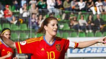 Adriana y Boquete acercan a España a la Eurocopa