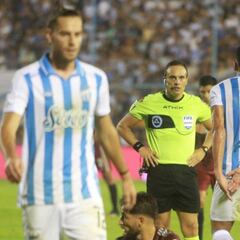 Loustau dio su versión de las polémicas en el partido de River