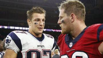 Rob Gronkowski y J.J. Watt, emblemas de la actual NFL.