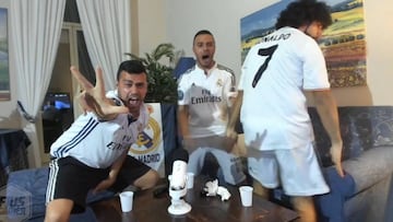 Tres napolitanos viendo la final: el documento es apoteósico...