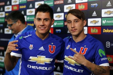 Santiago 21 de junio 2017
Universidad de Chile presenta sus nuevos refuerzos para esta temporada, el Jugador Rafael Caroca, Francisco Arancibia. 
Javier Torres/Aton Chile