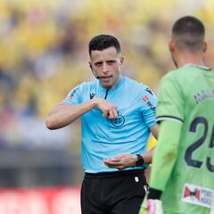 San José: “García Verdura es el peor árbitro de LaLiga”