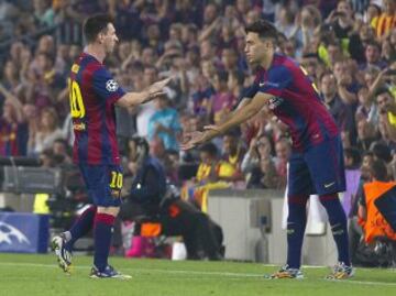 Messi es sustituido por Munir.