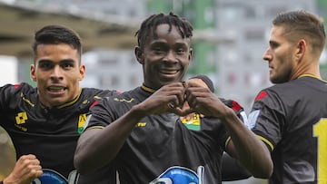 Joider Micolta celebra su gol ante Fortaleza.