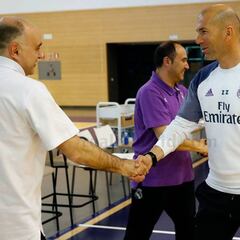 Zidane: "Todos vivimos en una situación especial..."