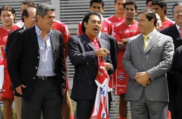 Tras su paso por los Pumas, en el 2005, Hugo Sánchez se convierte en nuevo entrenador del Necaxa