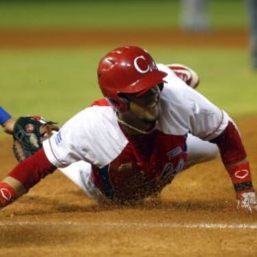 Yulieski Gourriel buscará su sueño de jugar en la MLB