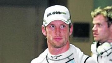 Button, un pasito más cerca del título.