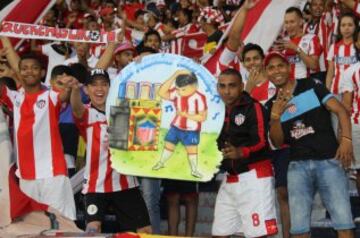 Junior jugó con estadio lleno la primera final contra el Independiente Medellín.