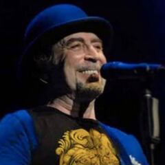 Joaquín Sabina descarta volver a los escenarios hasta que no se elimine la mascarilla