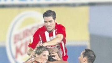 <b>ALEGRÍAS. </b>Los jugadores esperan repetir mucho esta escena.