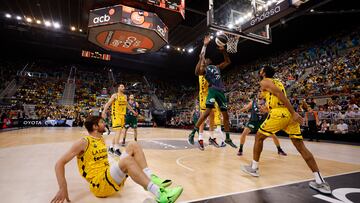 Resumen del Unicaja vs. La Laguna Tenerife, semifinales de la Copa del Rey de Baloncesto