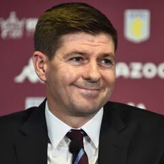Steven Gerrard apunta a Europa