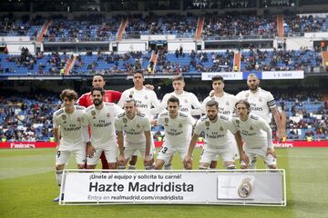 Once del Real Madrid: Keylor Navas; Odriozola, Varane, Nacho, Reguilón; Valverde, Modric, Isco; Asensio, Bale y Benzema. 