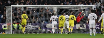 21/02/10 - Espectacular libre directo frente al Villarreal a 101,5 km/h. Fue su primer gol de falta en LaLiga.