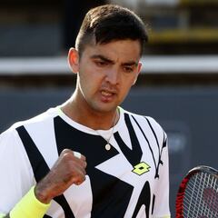 Barrios gana en el debut y jugará con otro chileno