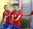 En vivo: Golazo de Cuevas para la tranquilidad de Chile
