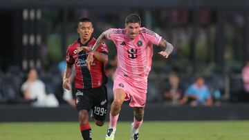 Falcón, sobre De Paul: “Es un jugador que seguimos todos desde hace tiempo”