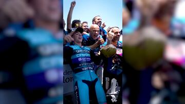 David Alonso sumó su novena victoria en esta temporada de Moto3 en Indonesia y se puede consagrar campeón mundial en Japón.