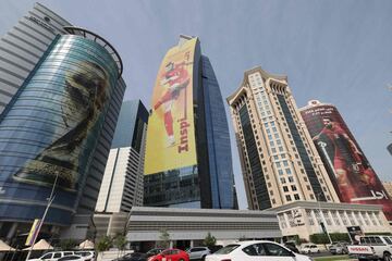 Las calles de Doha ya están listas y lucen de gala para el comienzo del Mundial de Qatar el próximo 20 de noviembre.