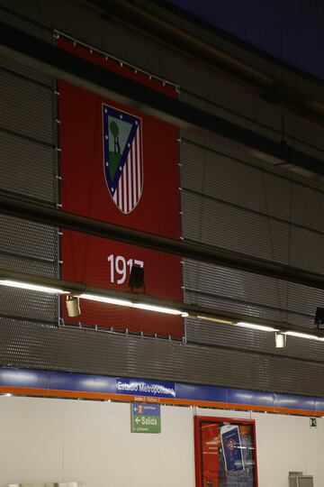 Madrid Comunity President Cristina Cifuentes joined Atlético de Madrid president Enrique Cerezo, Diego Pablo Simeone and five first team players at the presentation of the Estadio Metropolitano Metro station on Thursday.