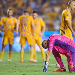 Multan a Nahuel Guzmán por insultar a “su propia directiva”