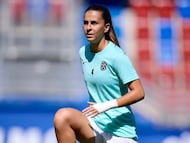 Majarín, durante un calentamiento con el Badalona Women.