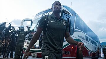 Andrés Román, sin contactos con Flamengo.