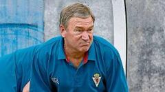 Clemente se estrella en su estreno en Segunda