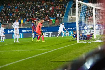 Benzema anotó el 0-1.


